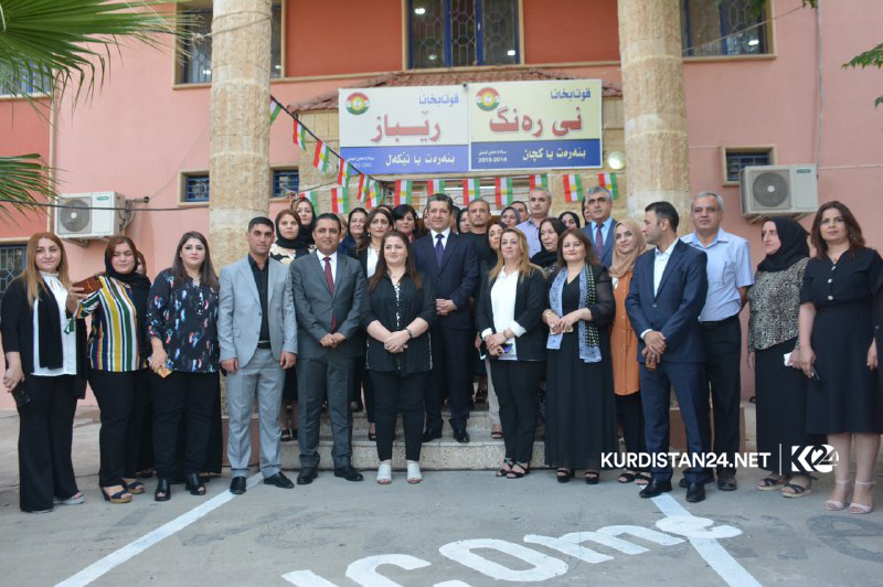 سەرۆکی حکوومەت زەنگی ساڵی نوێی خوێندنی لێدا